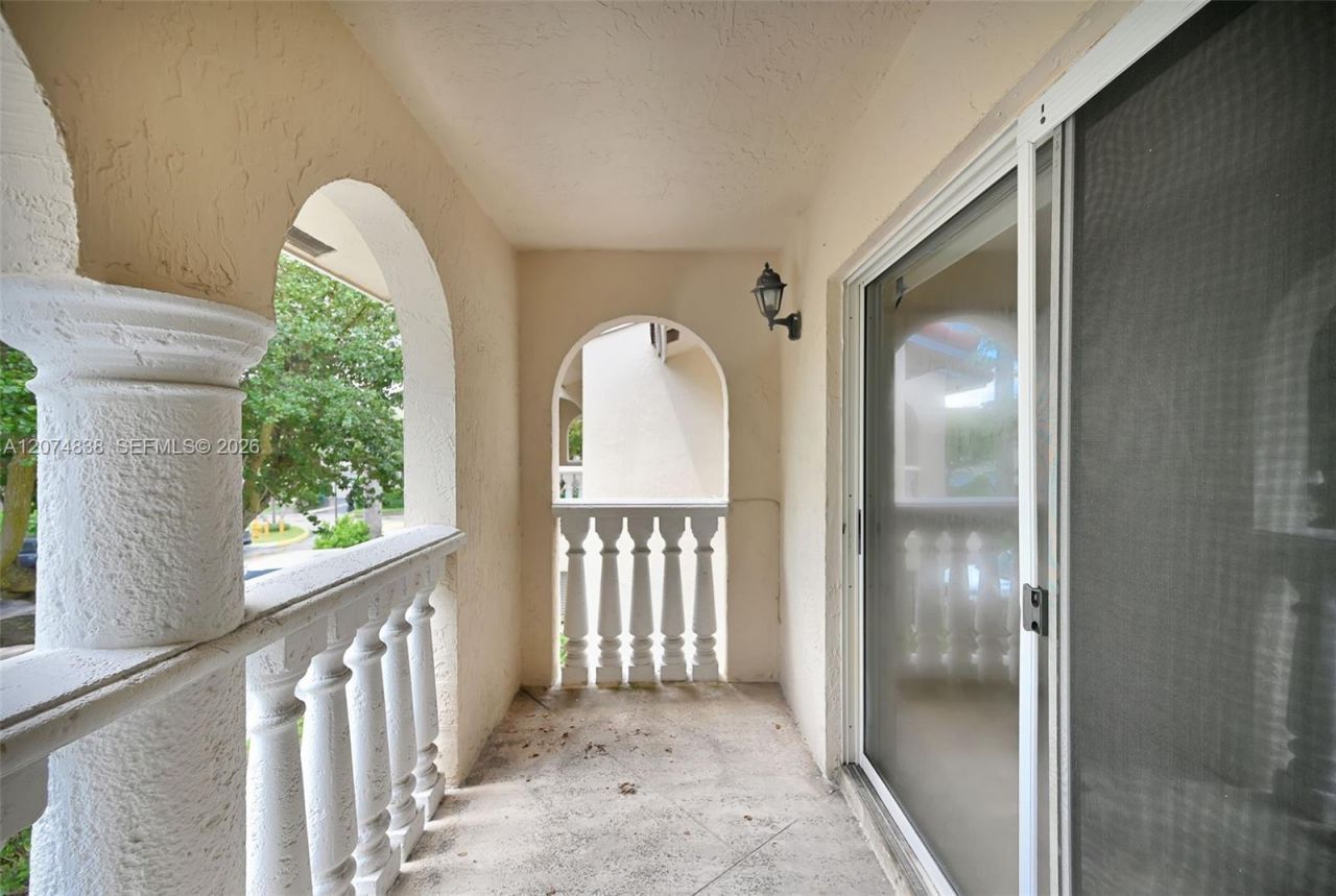 13775 SW 160th St, Unit 16, Miami, FL 33177 Photo