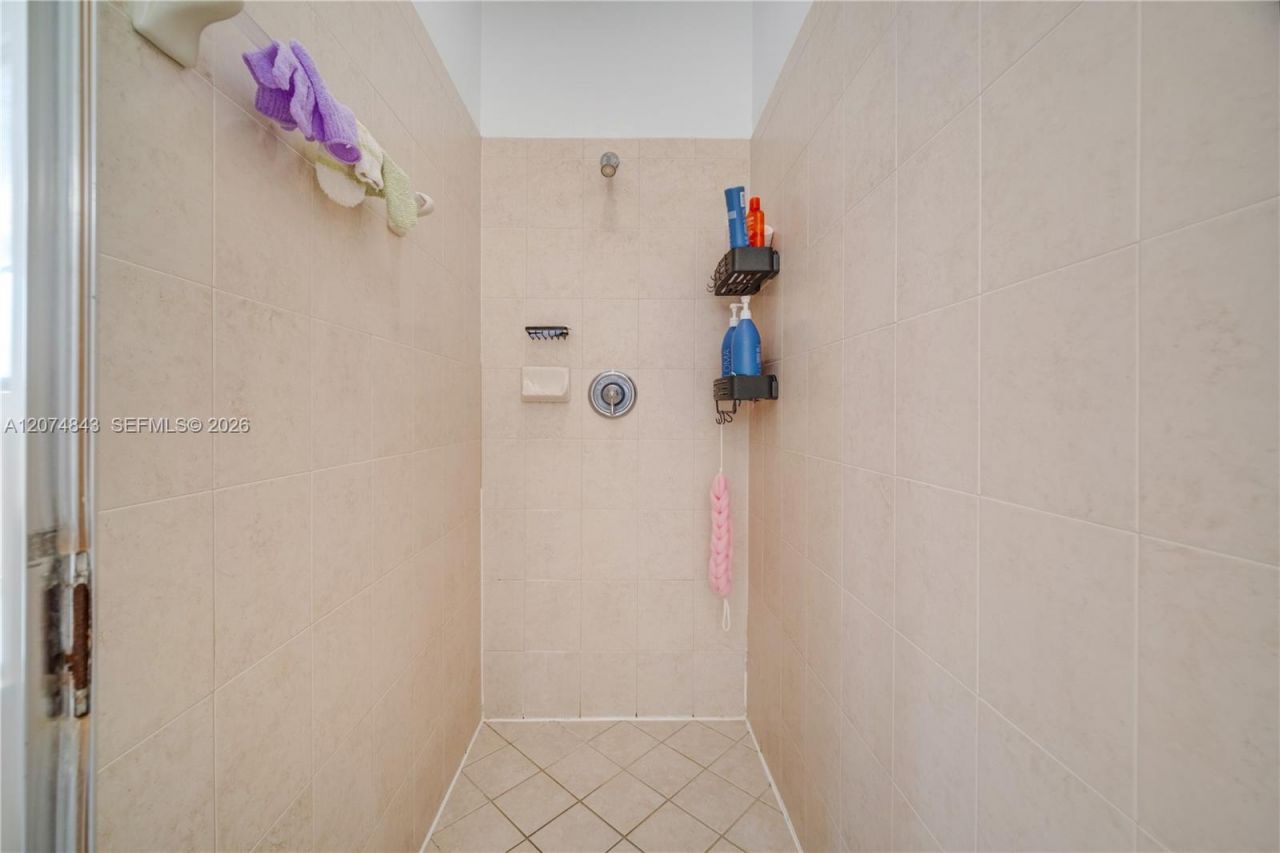 10334 NW 30th Ter, Doral, FL 33172 Photo