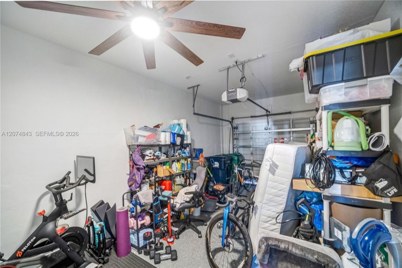 10334 NW 30th Ter, Doral, FL 33172 Photo