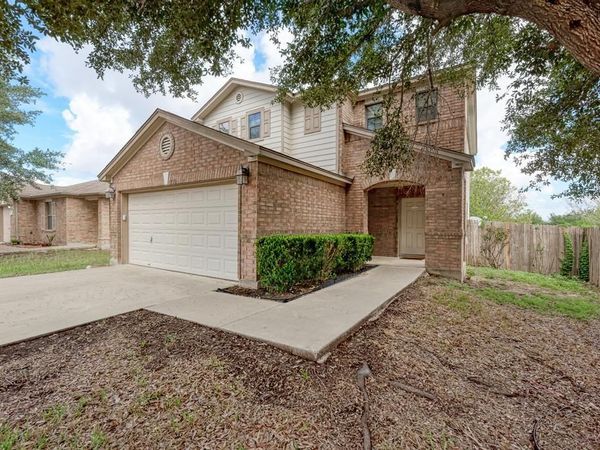 530 Sheep Trail DR, Kyle, TX 78640
