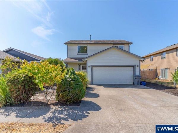 1957 Lyon St SE, Albany, OR 97322
