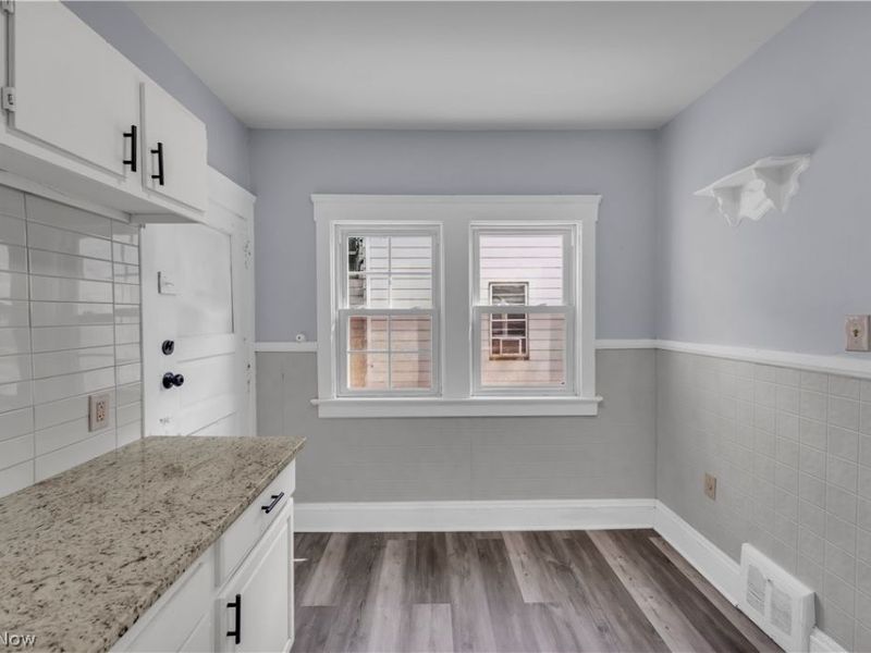 1041 E 146th Street , Cleveland, OH 44110 Photo 11