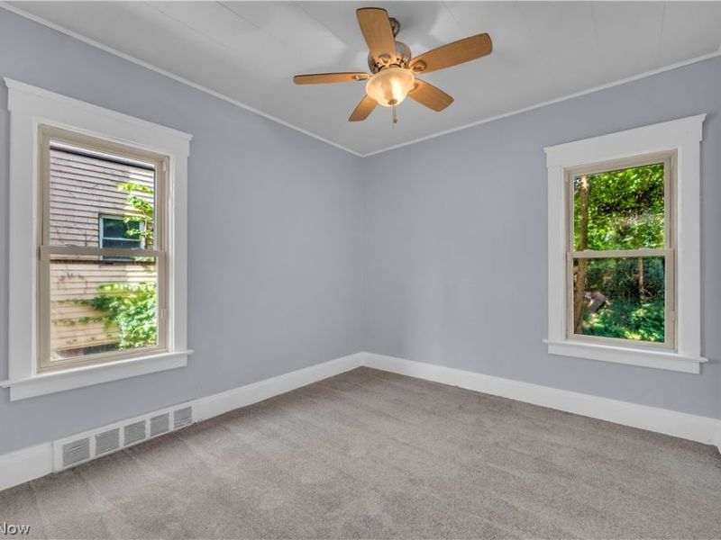 1041 E 146th Street , Cleveland, OH 44110 Photo 13