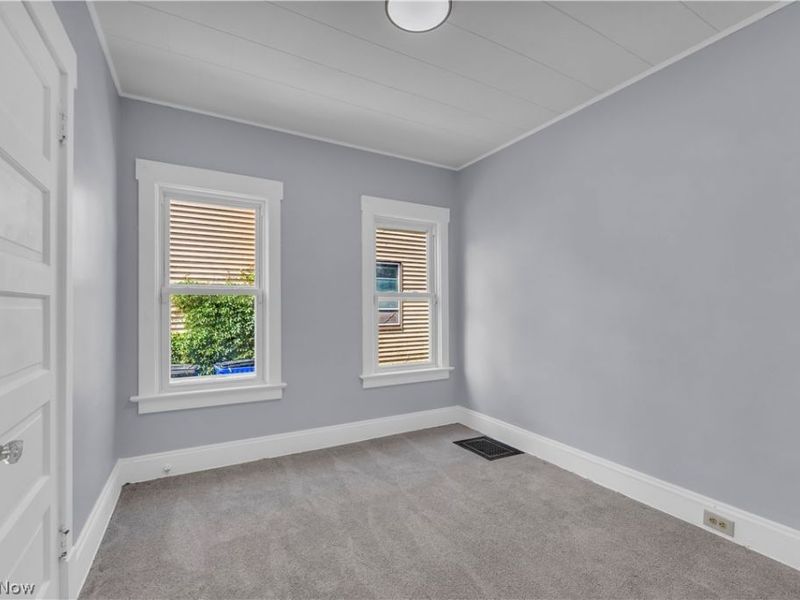 1041 E 146th Street , Cleveland, OH 44110 Photo 15