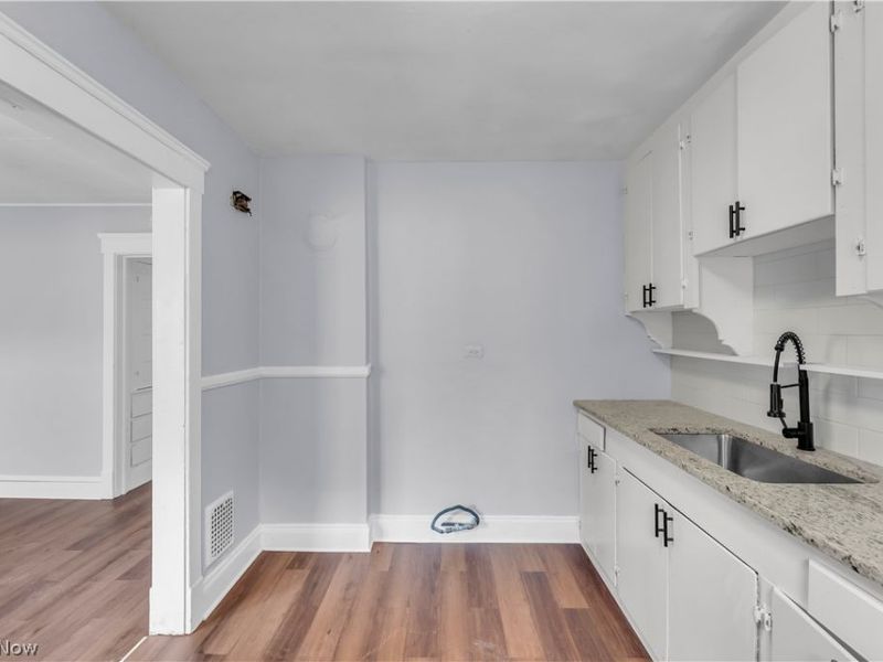 1041 E 146th Street , Cleveland, OH 44110 Photo 28