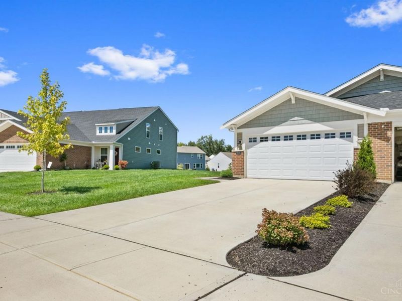 2125 Shallow Cove Court, Goshen Township, OH 45122 Photo 4