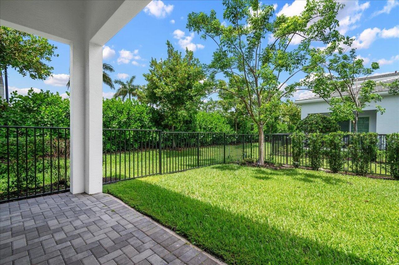 16493 Helix Court, Westlake, FL 33470 Photo