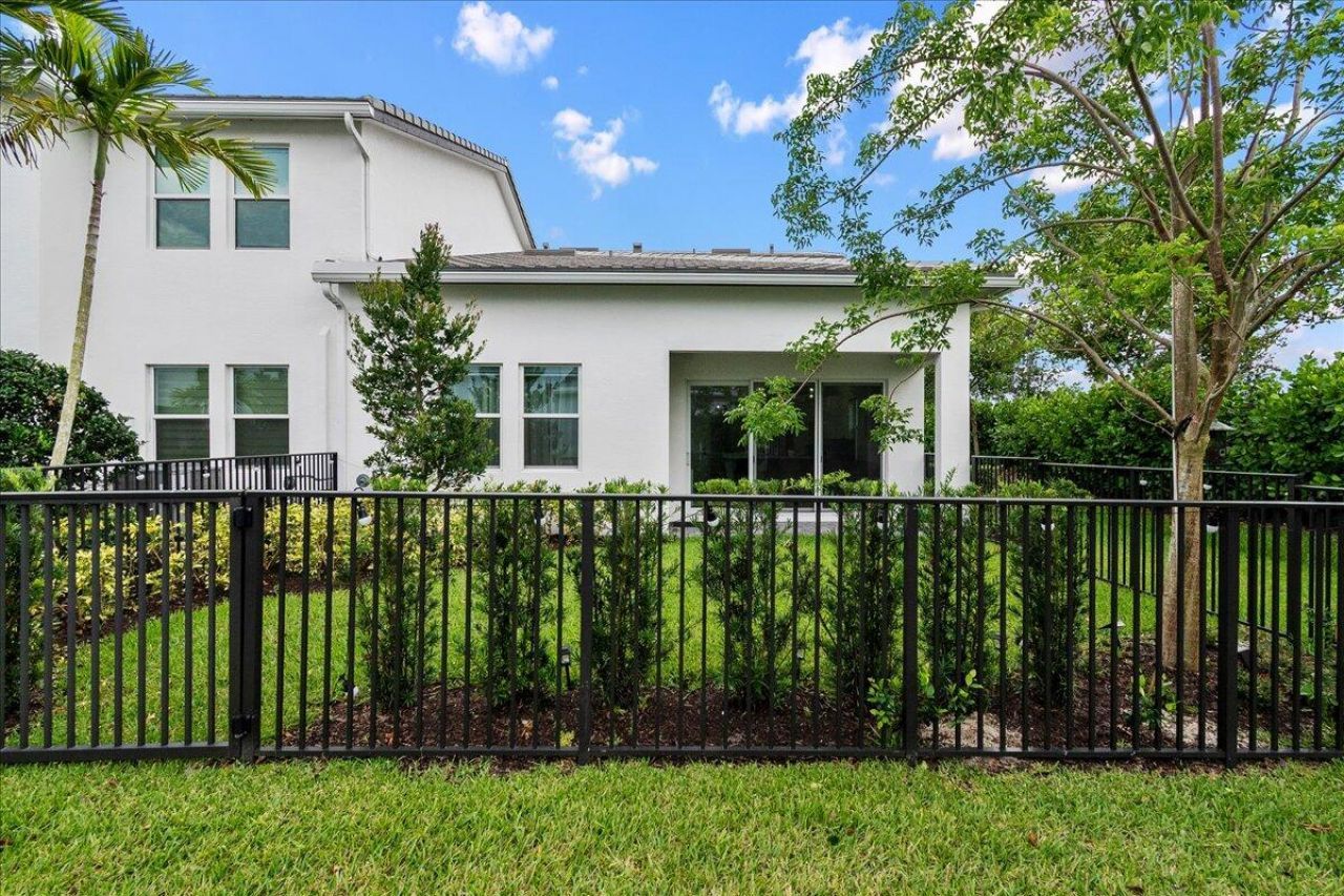 16493 Helix Court, Westlake, FL 33470 Photo