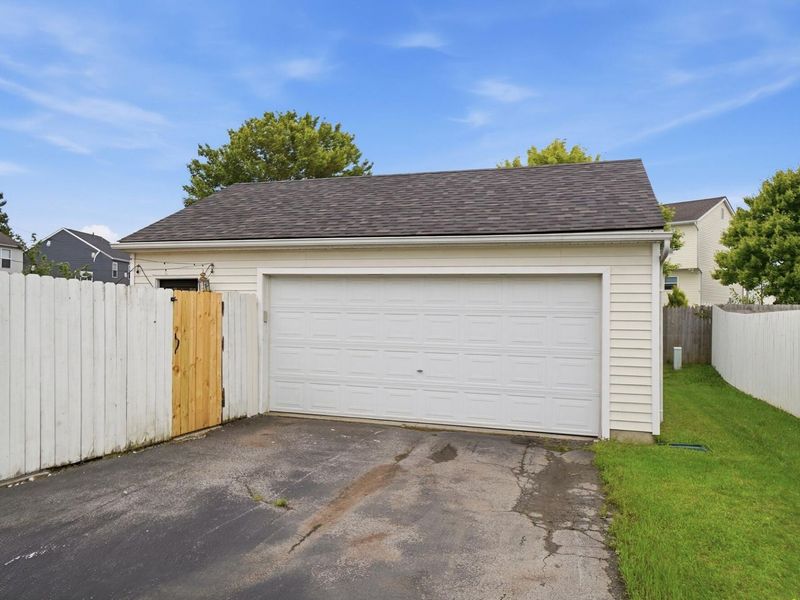 1047 Braxton Boulevard, London, OH 43140 Photo 17