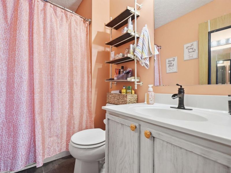 1047 Braxton Boulevard, London, OH 43140 Photo 25