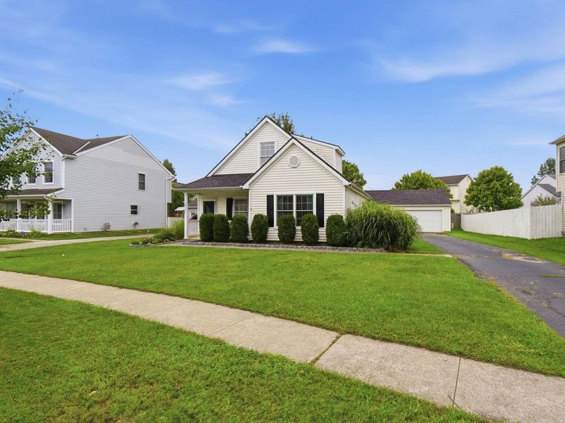 1047 Braxton Boulevard, London, OH 43140 Photo 3