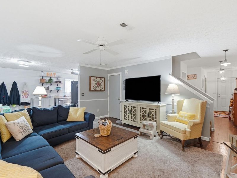 1047 Braxton Boulevard, London, OH 43140 Photo 7