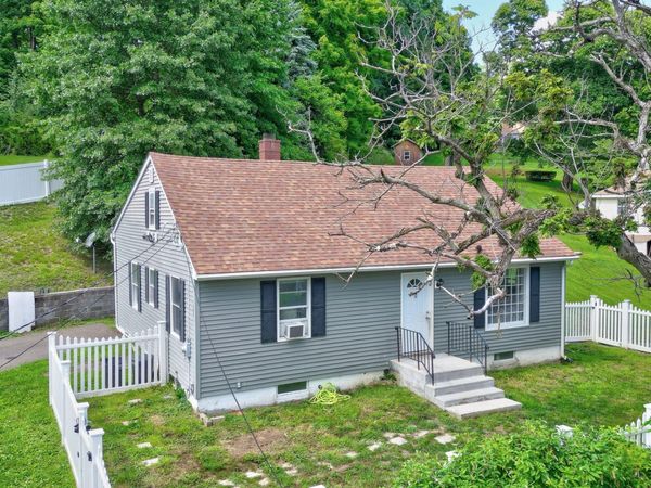 16 Clove Road, Salisbury Mills, NY 12577