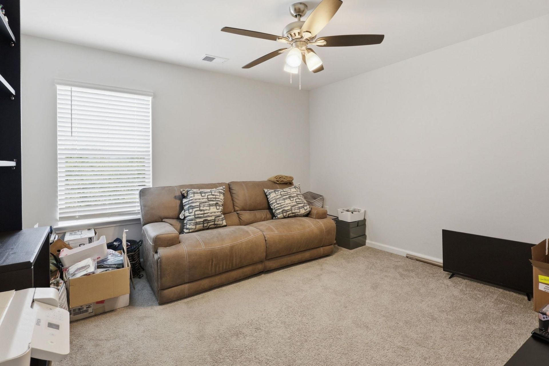 5085 Gladstone Dr Photo 24