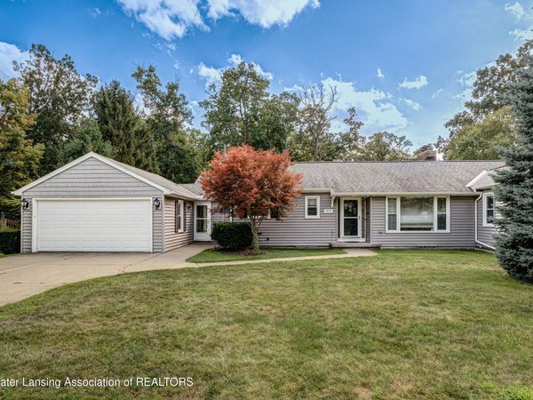 1035 Southlawn Avenue, East Lansing, MI 48823