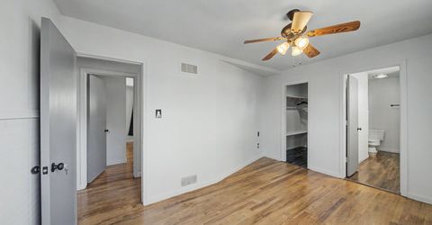 934 Pyramid Way, Sparks, NV 89431 Photo