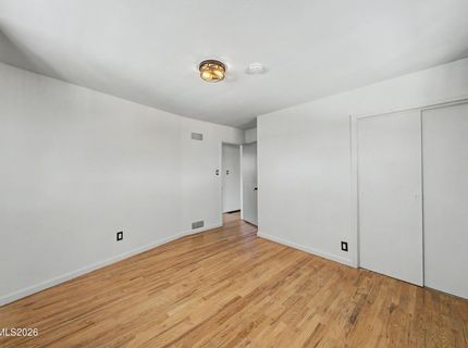 934 Pyramid Way, Sparks, NV 89431 Photo