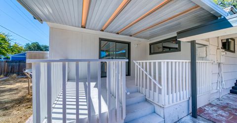 934 Pyramid Way, Sparks, NV 89431 Photo