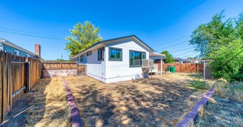934 Pyramid Way, Sparks, NV 89431 Photo