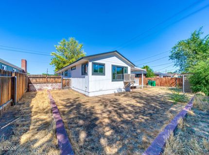 934 Pyramid Way, Sparks, NV 89431 Photo