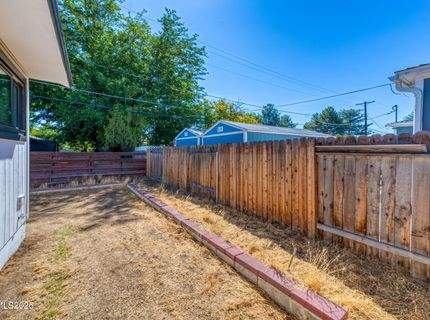 934 Pyramid Way, Sparks, NV 89431 Photo
