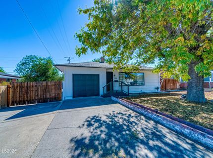 934 Pyramid Way, Sparks, NV 89431 Photo