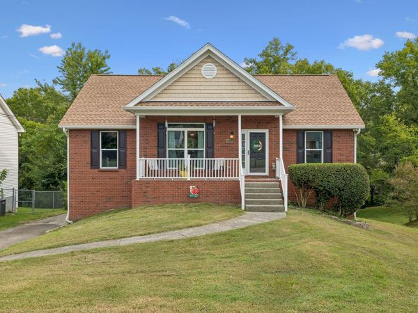 2601 Woodberry Dr, Nashville, TN 37214