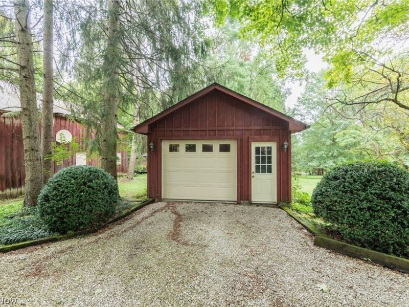 2085 Stine Road, Peninsula, OH 44264 Photo 38