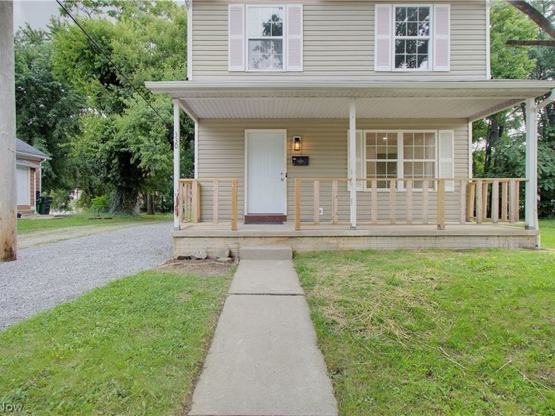 330 S Liberty Avenue, Alliance, OH 44601 Photo 4