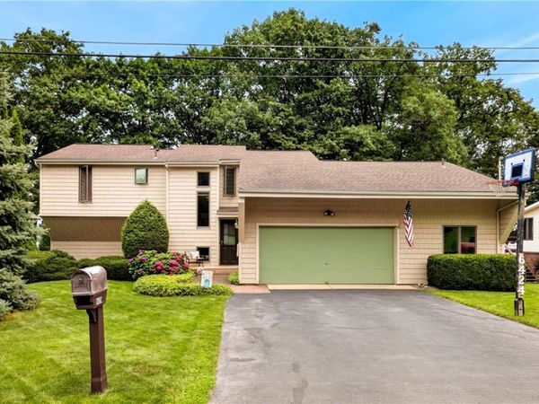 6424 Ann Lee Drive , North Rose, NY 14516