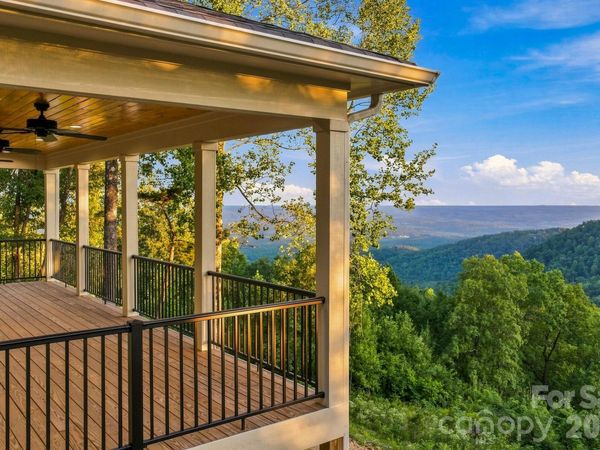 2272 Pinnacle Parkway , Union Mills, NC 28167