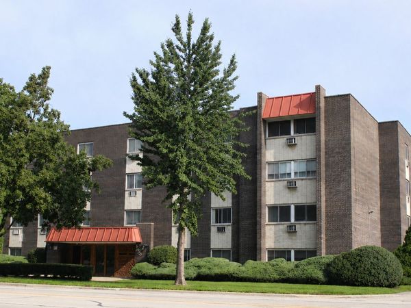 4700 OLD ORCHARD Road , Unit 110, Skokie, IL 60076