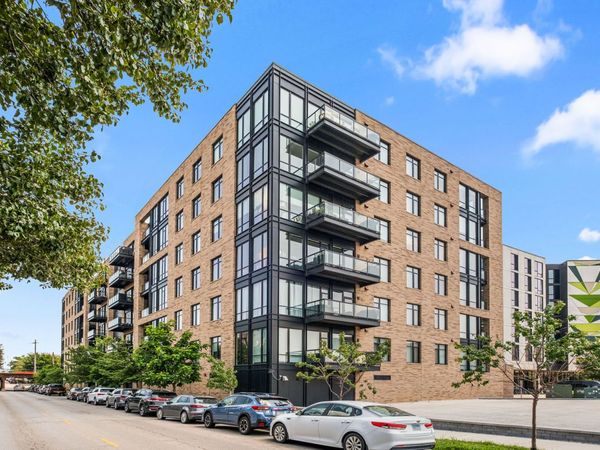 1701 W Webster Avenue , Unit 710, Chicago, IL 60614
