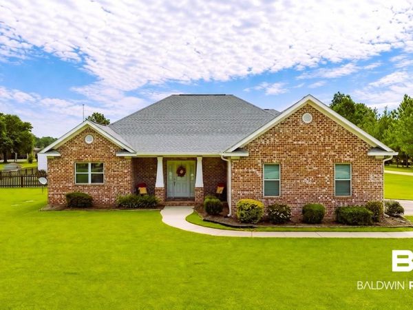 25844 Chene Trace, Robertsdale, AL 36567