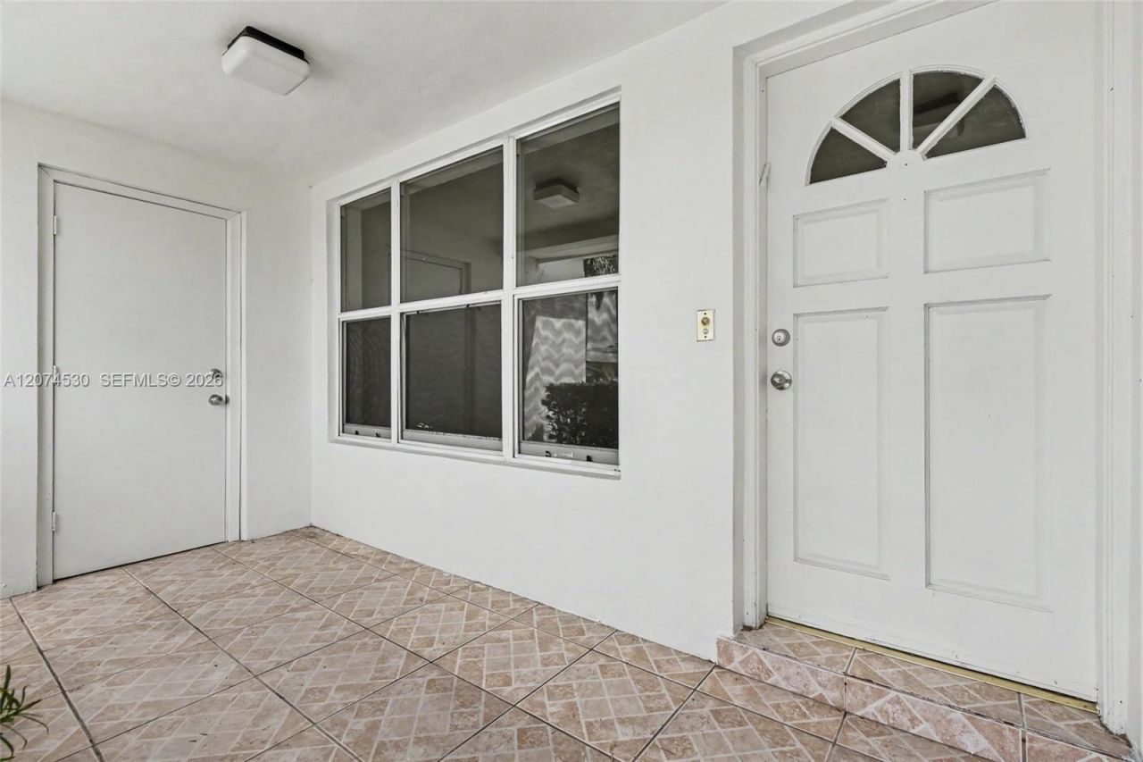 3513 Polk St, Hollywood, FL 33021 Photo