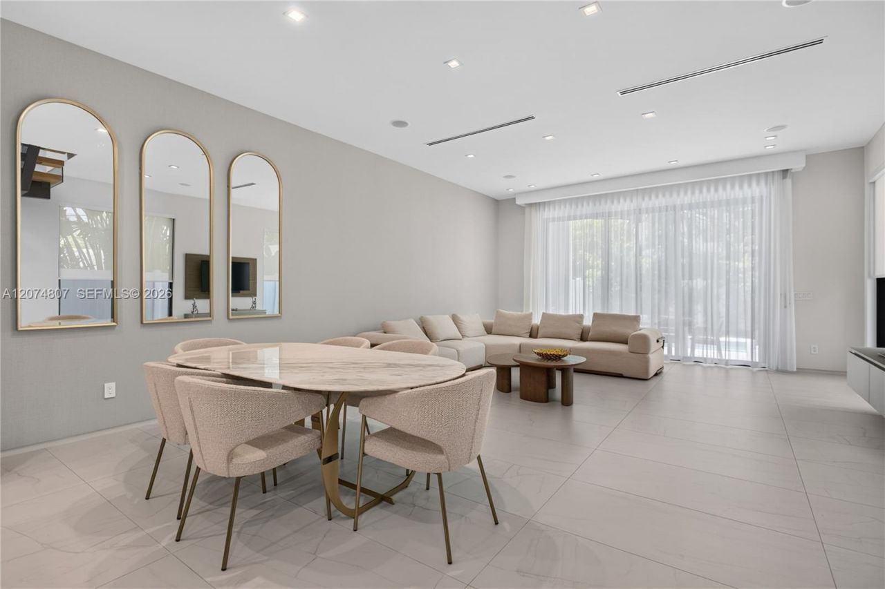1404 NE 5th Street, Fort Lauderdale, FL 33301 Photo