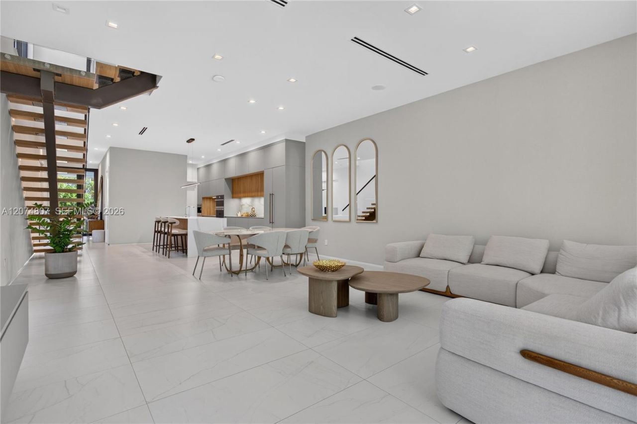 1404 NE 5th Street, Fort Lauderdale, FL 33301 Photo