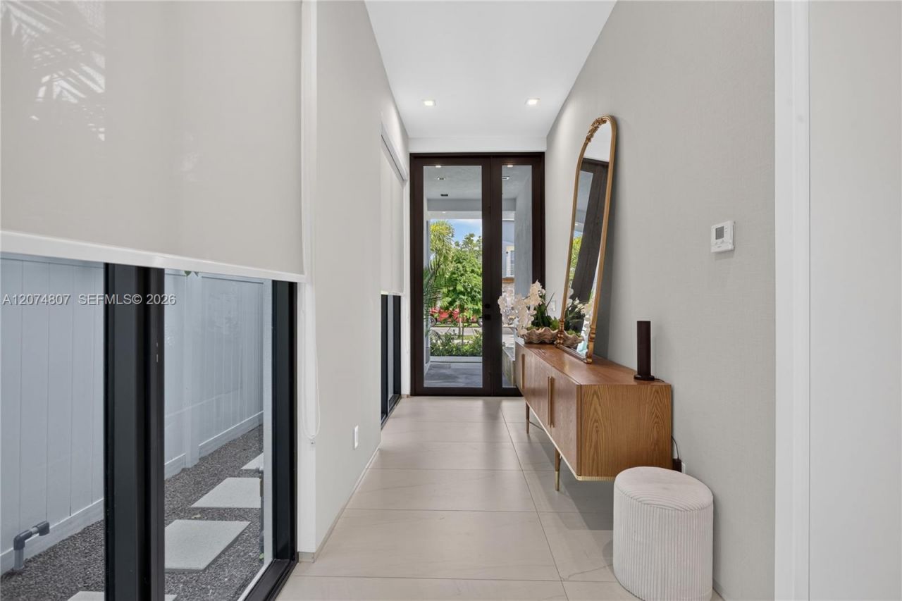 1404 NE 5th Street, Fort Lauderdale, FL 33301 Photo
