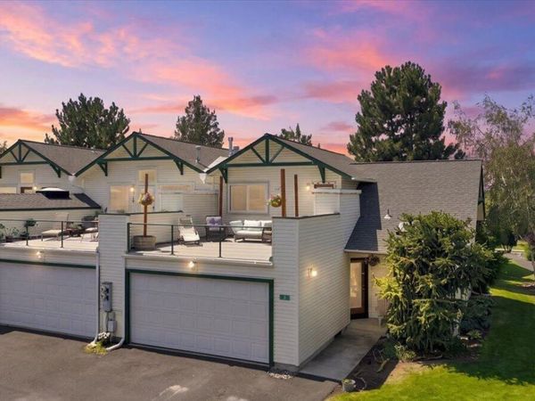 438 NW 19th, UNIT 5, Redmond, OR 97756