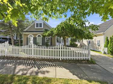 1200 Portsmouth Drive, Marion Township, Mi 48843