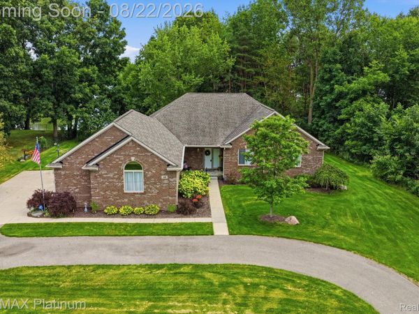 100 Fordney Place, Howell Township, Mi 48855