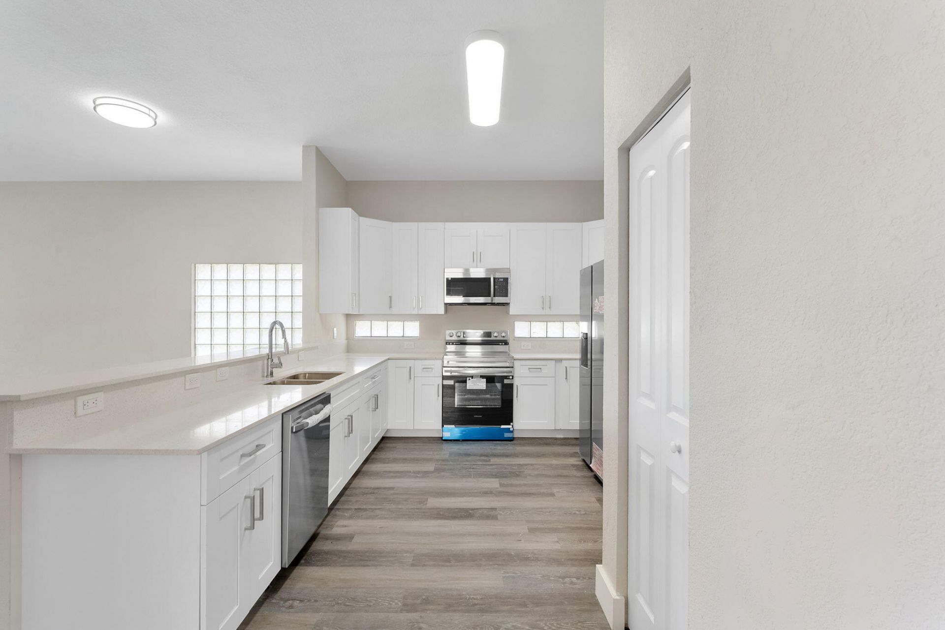 120 Hamilton Terrace, Royal Palm Beach, FL 33414 Photo