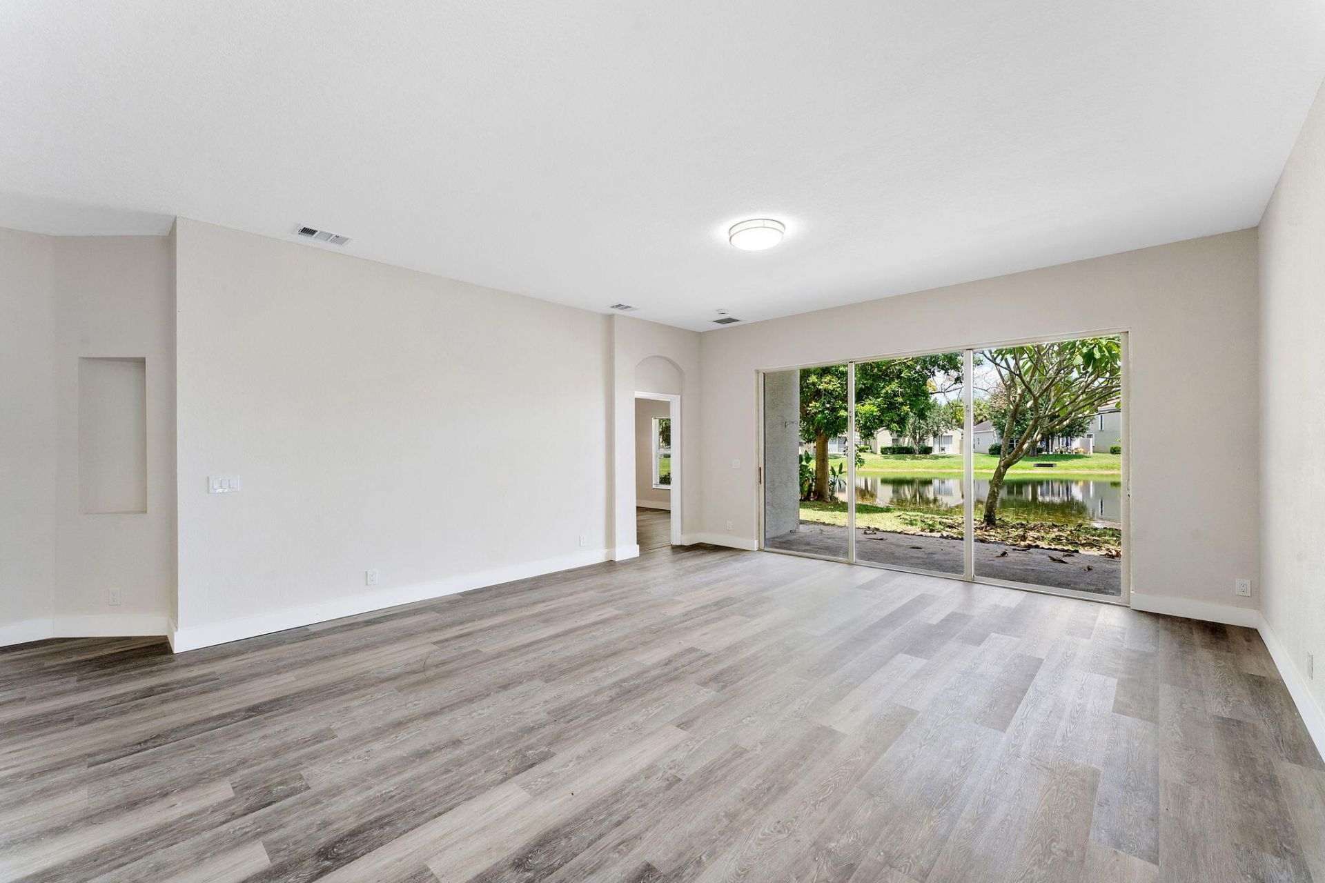 120 Hamilton Terrace, Royal Palm Beach, FL 33414 Photo