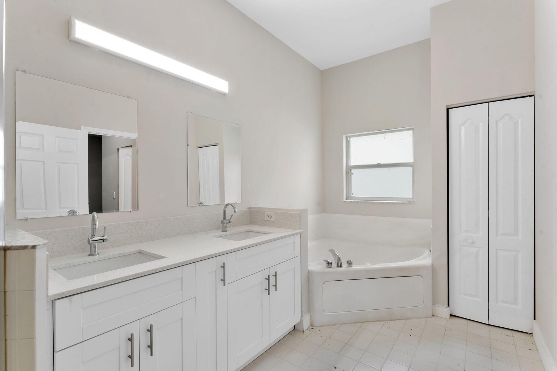120 Hamilton Terrace, Royal Palm Beach, FL 33414 Photo