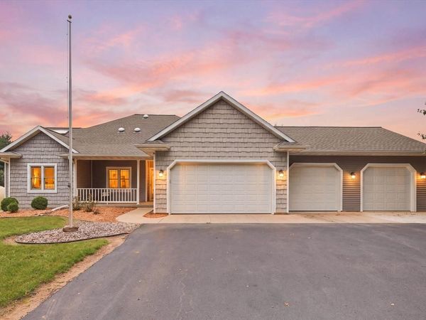 N3575 SUNRISE COURT, New London, WI 54961