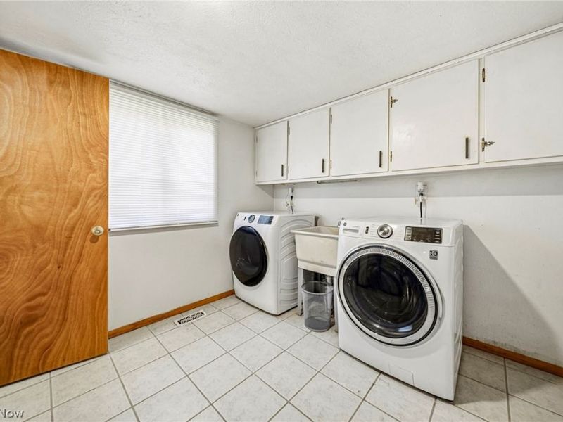 38102 Parkway Boulevard, Willoughby, OH 44094 Photo 23