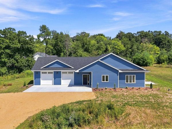 32 256th Street, Osceola, WI 54020