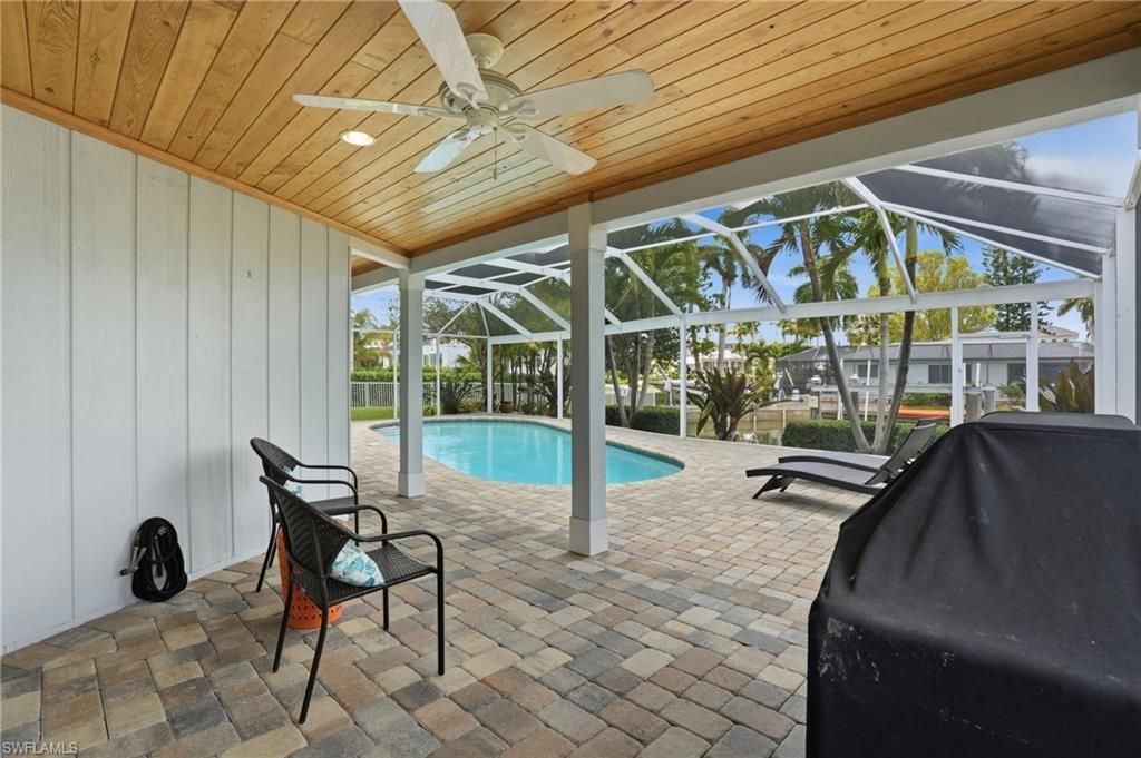 1590 Sandpiper St , Naples, FL 34102 Photo