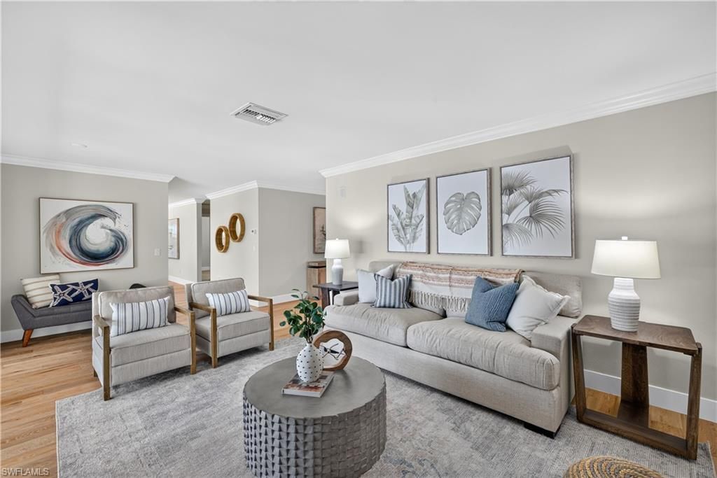 1590 Sandpiper St , Naples, FL 34102 Photo