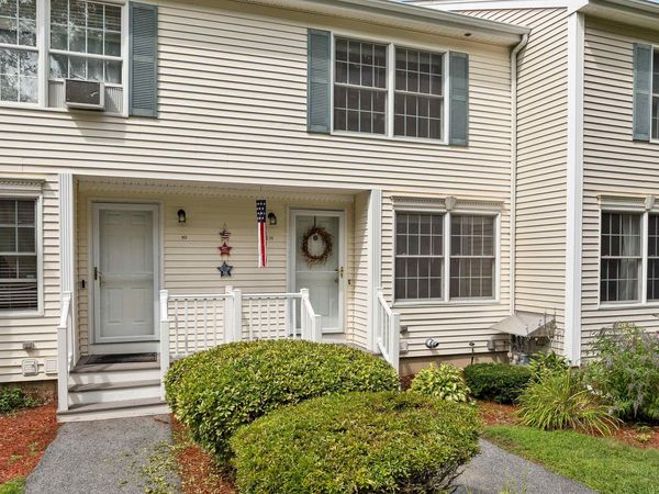 6 Pleasant Street, Unit E11, Hooksett, NH 03106